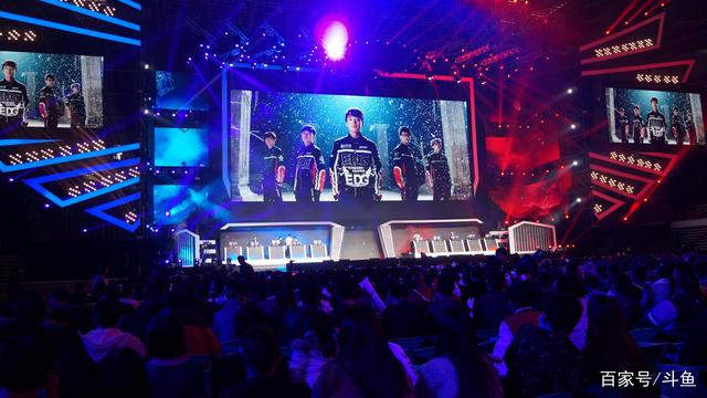 【战报】2025LPL春季赛WE 0-2 EDG，EDG成功锁定联赛前二